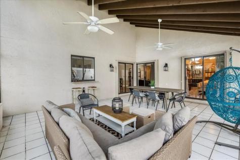 2164 Montpeliar Weston FL 33326
