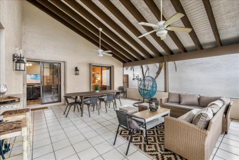 2164 Montpeliar Weston FL 33326