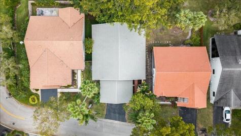 2164 Montpeliar Weston FL 33326