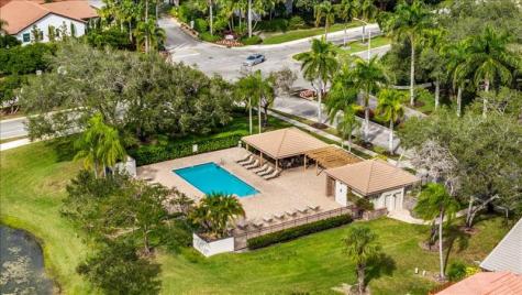 2164 Montpeliar Weston FL 33326