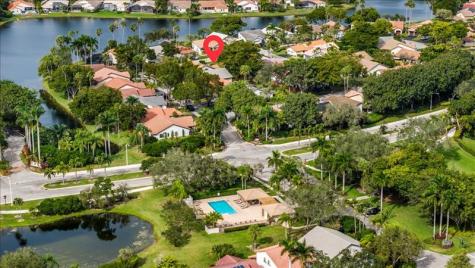 2164 Montpeliar Weston FL 33326