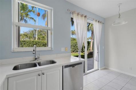 11621 NW 47th Drive Coral Springs FL 33076