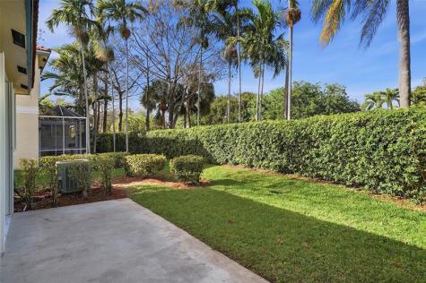11621 NW 47th Drive Coral Springs FL 33076