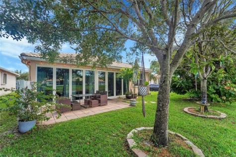 10801 Grant Way Boynton Beach FL 33437