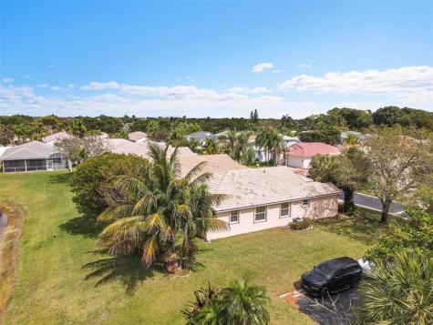 10801 Grant Way Boynton Beach FL 33437