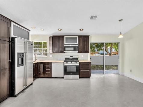 13400 NW 5th Court Plantation FL 33325