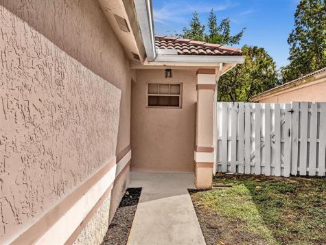 13400 NW 5th Court Plantation FL 33325