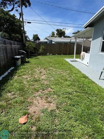 1611 NE 32 Street Pompano Beach FL 33064