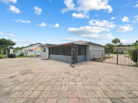 19426 Colorado Circle Boca Raton FL 33434