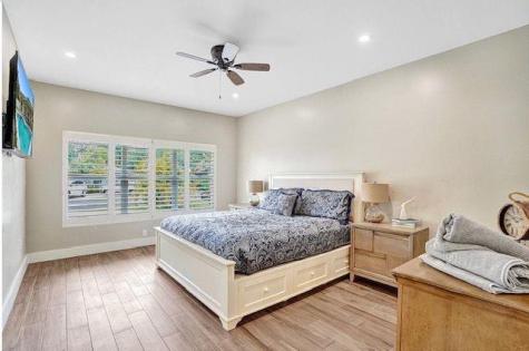 2622 NE 27th Avenue Lighthouse Point FL 33064