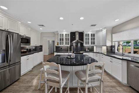 2600 NE 46th Street Lighthouse Point FL 33064