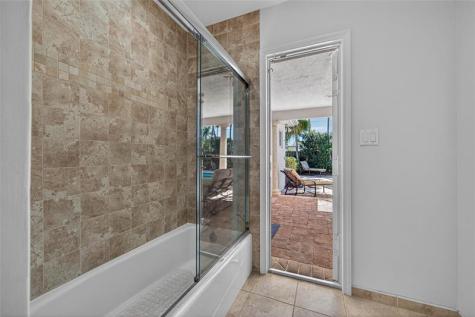 2600 NE 46th Street Lighthouse Point FL 33064