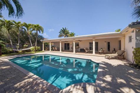 2600 NE 46th Street Lighthouse Point FL 33064