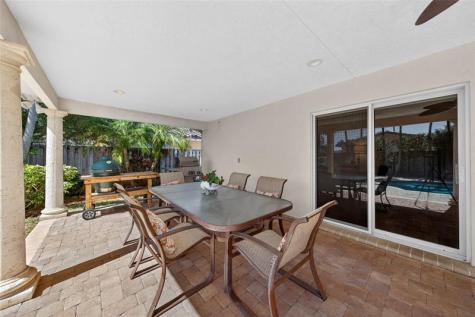 2600 NE 46th Street Lighthouse Point FL 33064