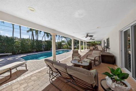 2600 NE 46th Street Lighthouse Point FL 33064