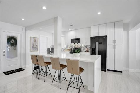 2129 NE 62nd Street Fort Lauderdale FL 33308