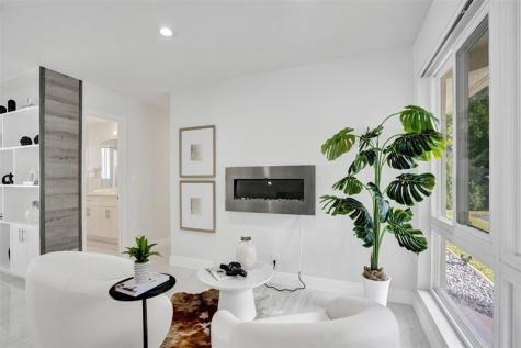 2129 NE 62nd Street Fort Lauderdale FL 33308