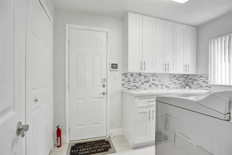 2129 NE 62nd Street Fort Lauderdale FL 33308