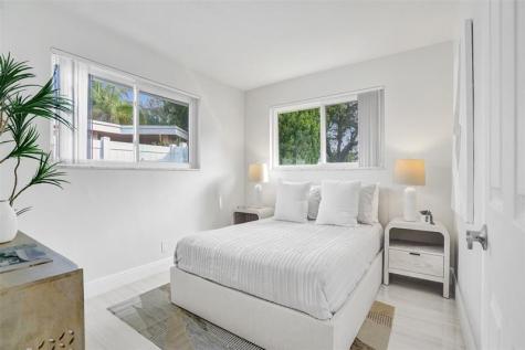 2129 NE 62nd Street Fort Lauderdale FL 33308