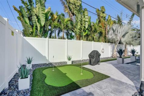 2129 NE 62nd Street Fort Lauderdale FL 33308