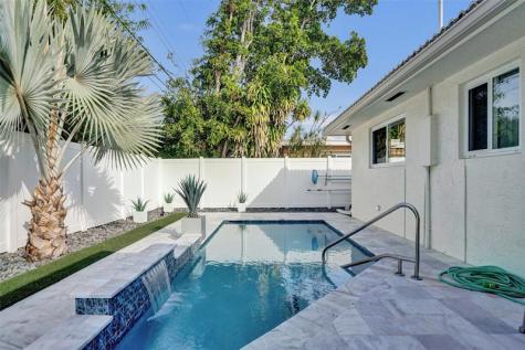 2129 NE 62nd Street Fort Lauderdale FL 33308