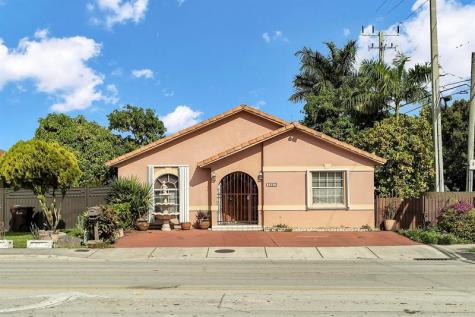 3201 W 76th Street Hialeah FL 33018