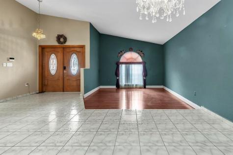 3201 W 76th Street Hialeah FL 33018