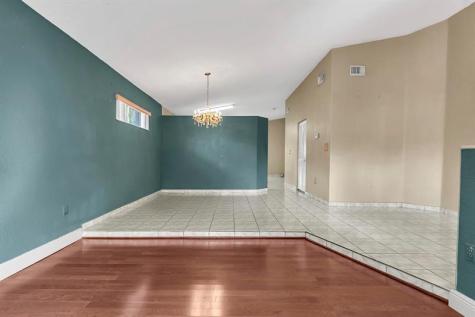 3201 W 76th Street Hialeah FL 33018