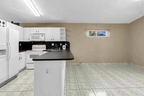 3201 W 76th Street Hialeah FL 33018