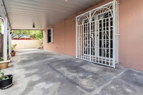 3201 W 76th Street Hialeah FL 33018