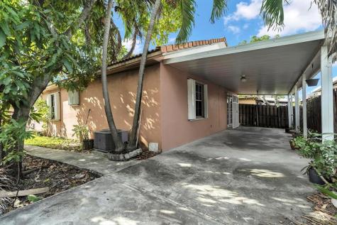 3201 W 76th Street Hialeah FL 33018