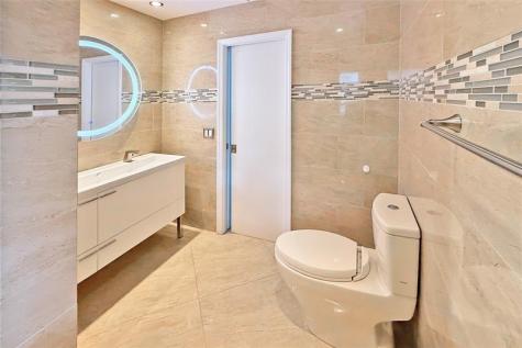 661 NW 42nd Avenue Coconut Creek FL 33066