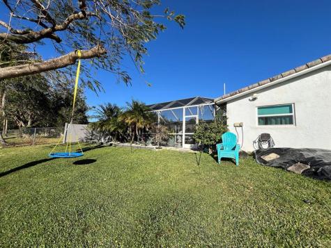 661 NW 42nd Avenue Coconut Creek FL 33066