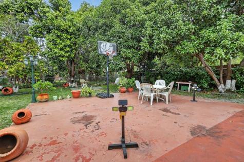 641 NE 140th Street North Miami FL 33161