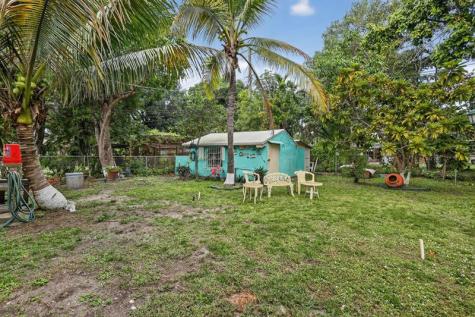 641 NE 140th Street North Miami FL 33161