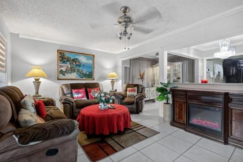 641 NE 140th Street North Miami FL 33161