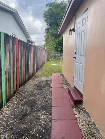 6103 Fletcher Street Hollywood FL 33023