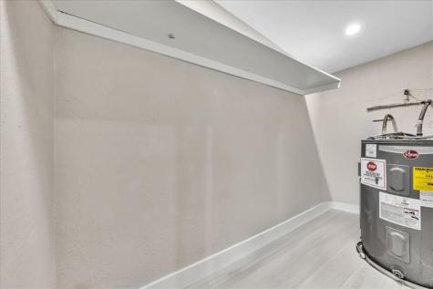 305 NE 8th Street Pompano Beach FL 33060