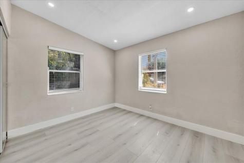 305 NE 8th Street Pompano Beach FL 33060