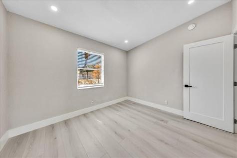 305 NE 8th Street Pompano Beach FL 33060