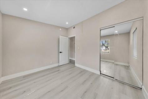 305 NE 8th Street Pompano Beach FL 33060