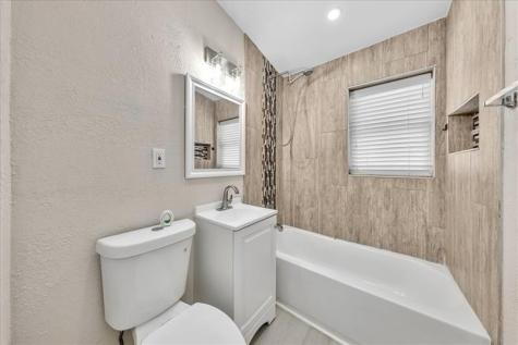 305 NE 8th Street Pompano Beach FL 33060