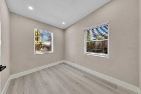 305 NE 8th Street Pompano Beach FL 33060