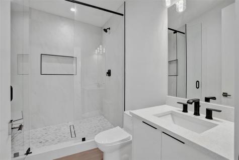 1133 NE 18th Court Fort Lauderdale FL 33305