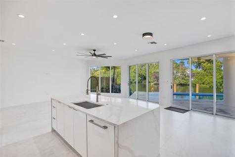 1133 NE 18th Court Fort Lauderdale FL 33305