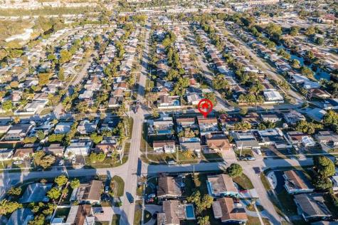 2501 NW 84th Way Sunrise FL 33322