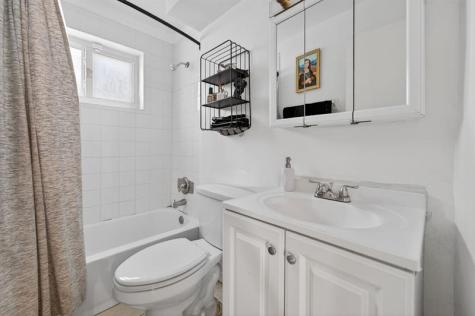 2501 NW 84th Way Sunrise FL 33322