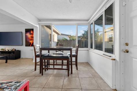 2501 NW 84th Way Sunrise FL 33322