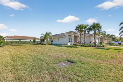 11905 SW Seaway Street Port St Lucie FL 34987