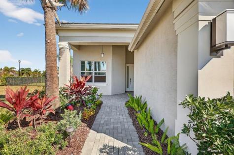 11905 SW Seaway Street Port St Lucie FL 34987